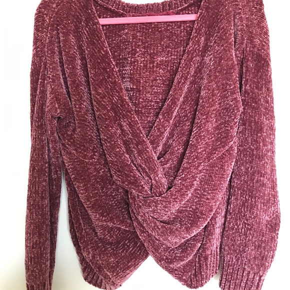 Lord and Taylor sweater - Picture 3 of 5